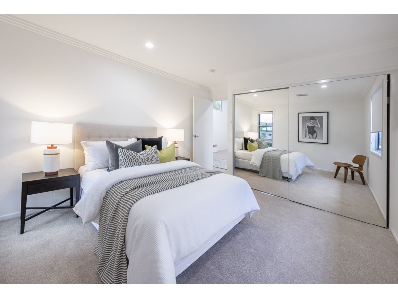 35 Victoria Street, Indooroopilly QLD 4068