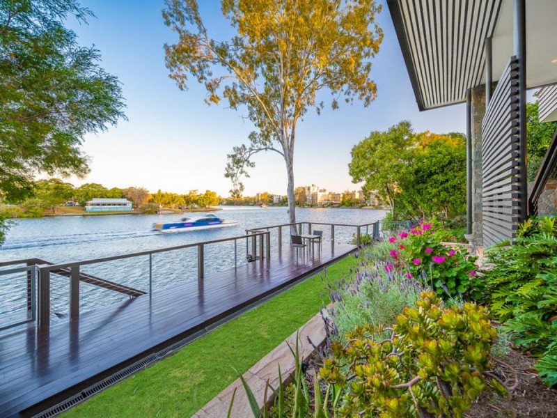 24 Glen Road, Toowong QLD 4066