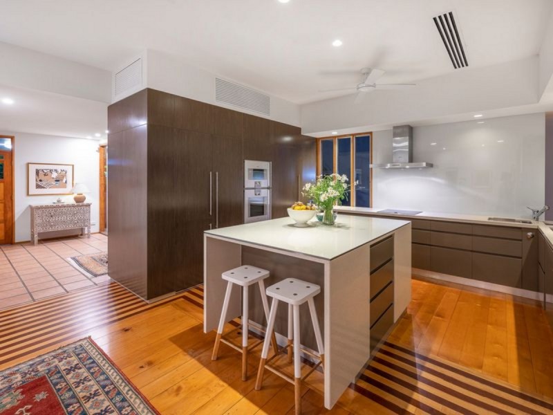 24 Glen Road, Toowong QLD 4066