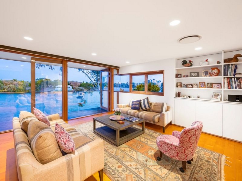 24 Glen Road, Toowong QLD 4066