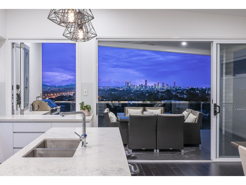 40a Dagmar Street, Holland Park West QLD 4121