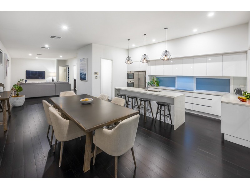 40a Dagmar Street, Holland Park West QLD 4121