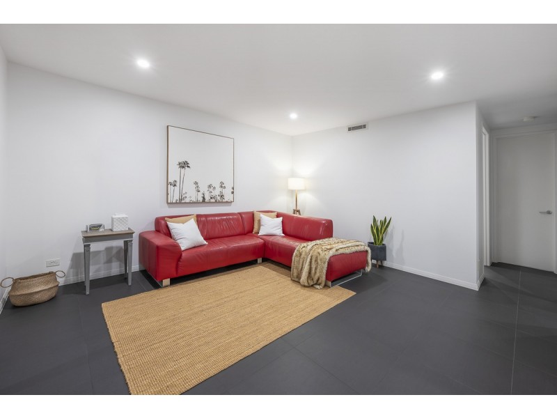 40a Dagmar Street, Holland Park West QLD 4121