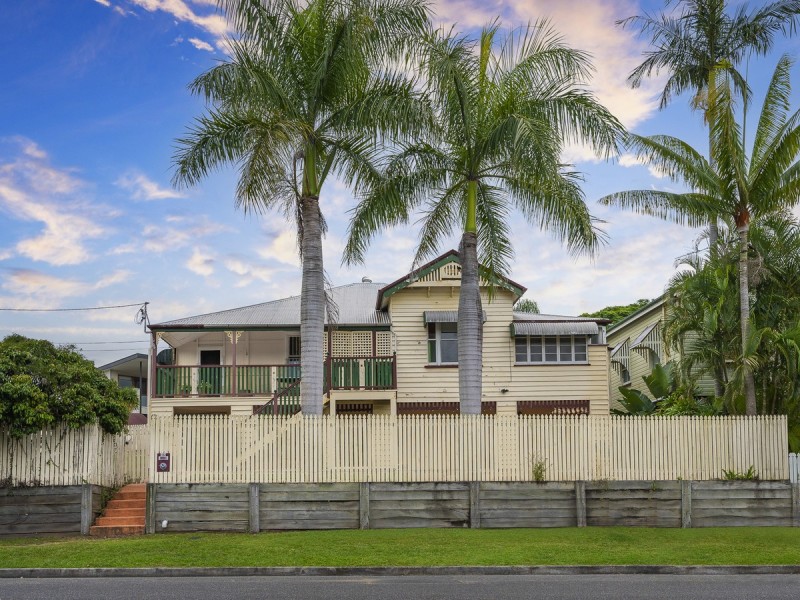 12 Hawthorn Terrace, Red Hill QLD 4059