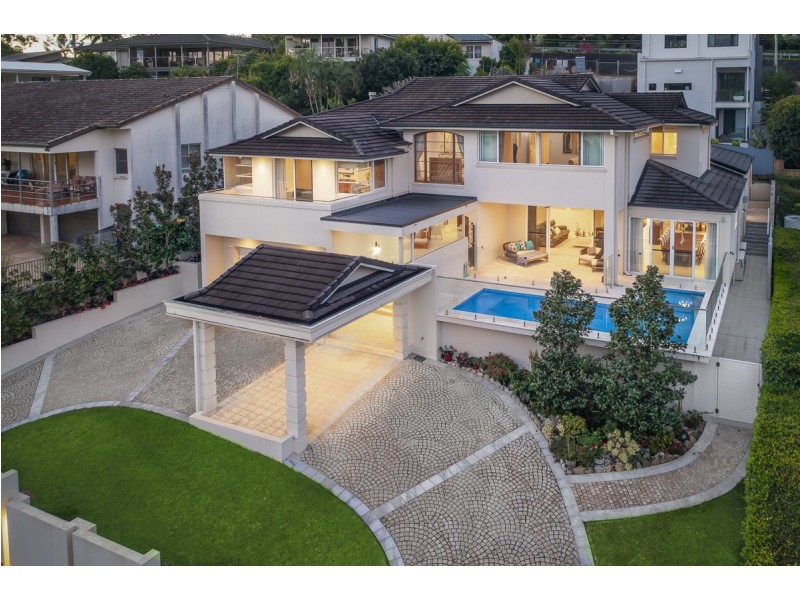 22 Glencairn Avenue, Indooroopilly QLD 4068