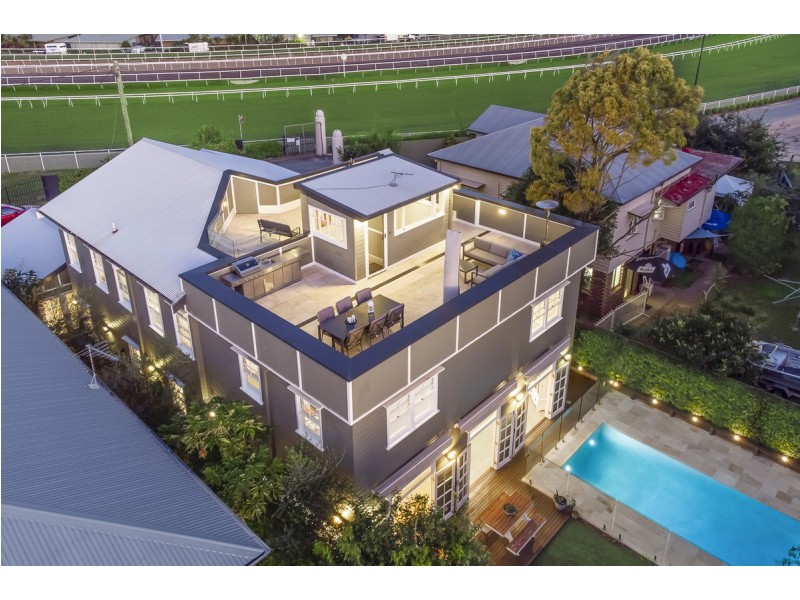 67 Gordon Street, Hendra QLD 4011