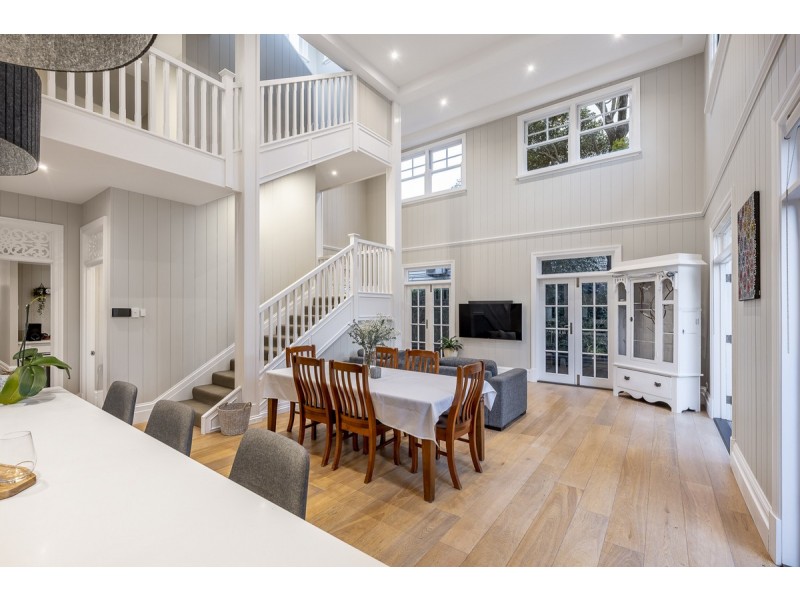 67 Gordon Street, Hendra QLD 4011