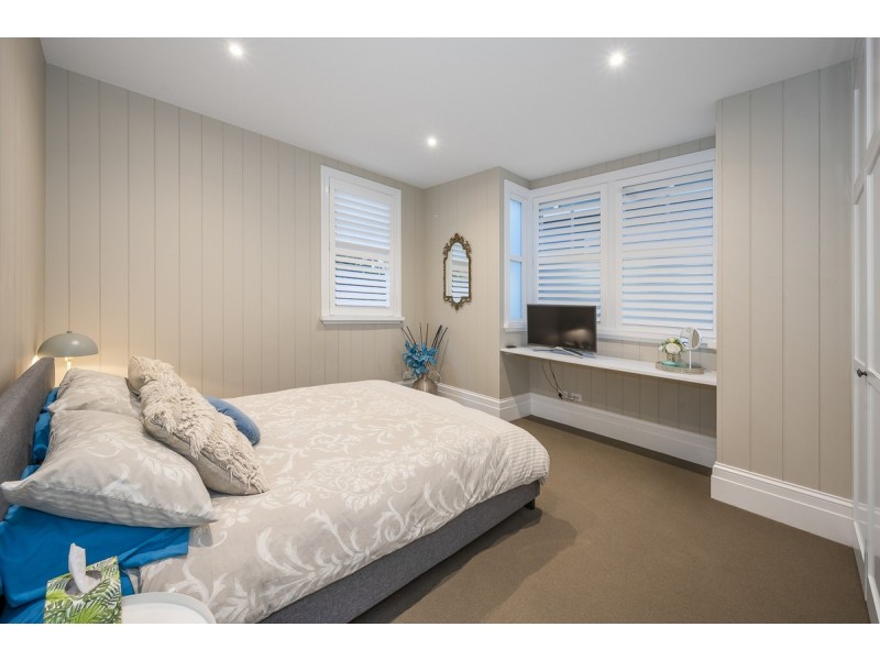 67 Gordon Street, Hendra QLD 4011