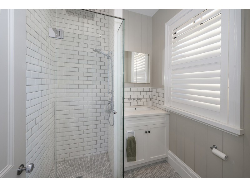 67 Gordon Street, Hendra QLD 4011