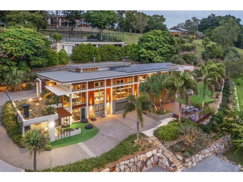 45 Royston Street, Brookfield QLD 4069