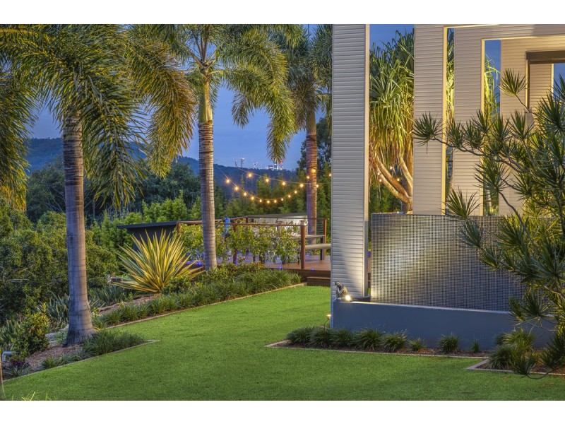 45 Royston Street, Brookfield QLD 4069