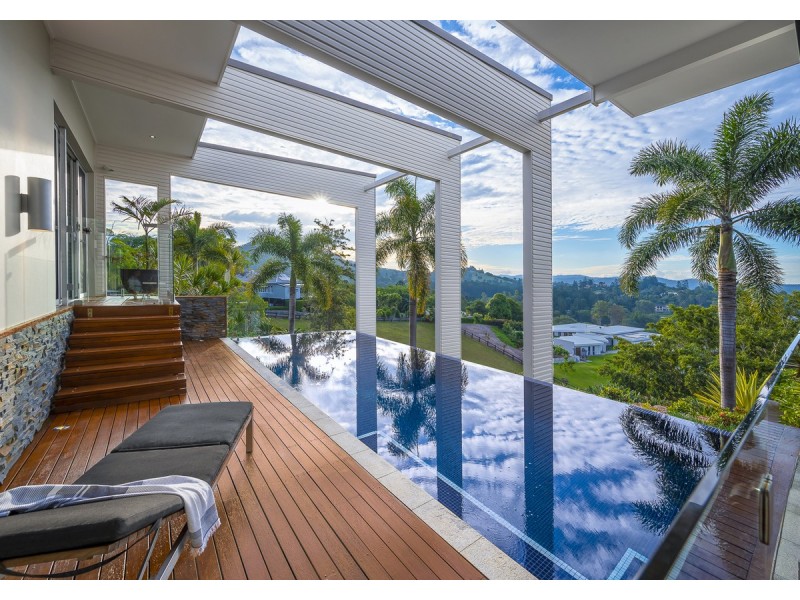 45 Royston Street, Brookfield QLD 4069