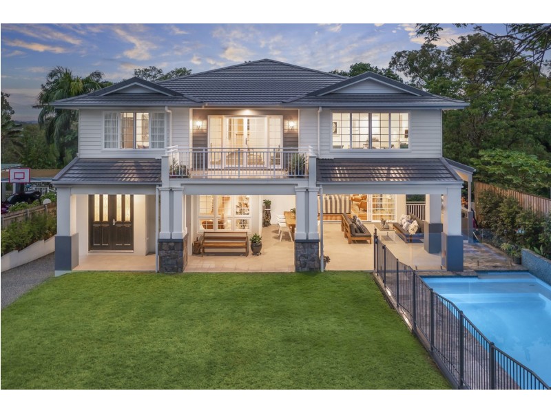 101 Hawken Drive, St Lucia QLD 4067