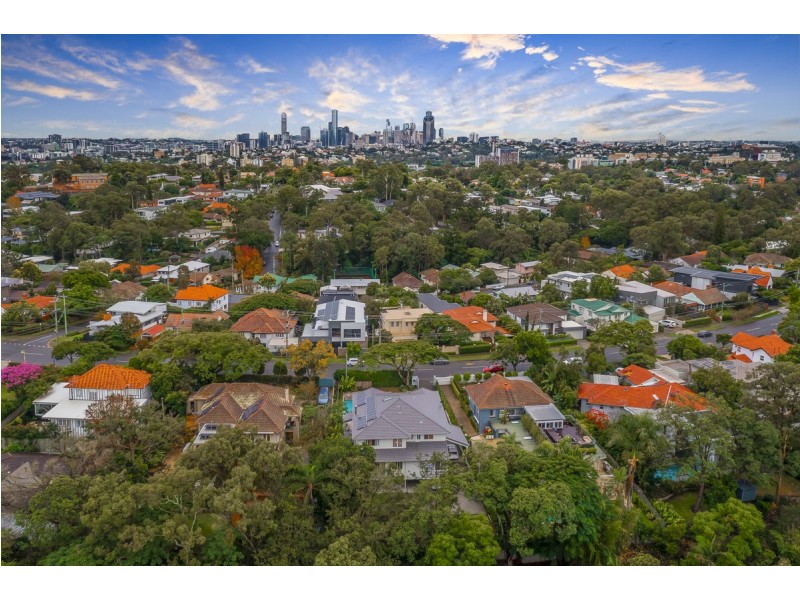101 Hawken Drive, St Lucia QLD 4067