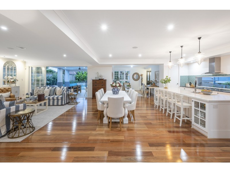 101 Hawken Drive, St Lucia QLD 4067