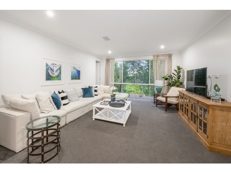 101 Hawken Drive, St Lucia QLD 4067