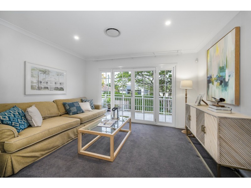 101 Hawken Drive, St Lucia QLD 4067