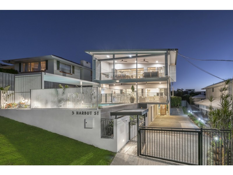 5 Harbut Street, Holland Park West QLD 4121