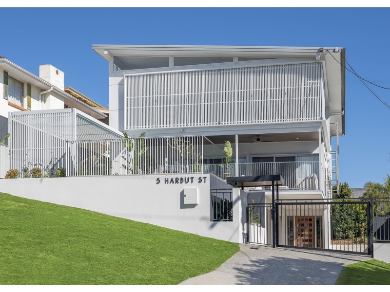 5 Harbut Street, Holland Park West QLD 4121
