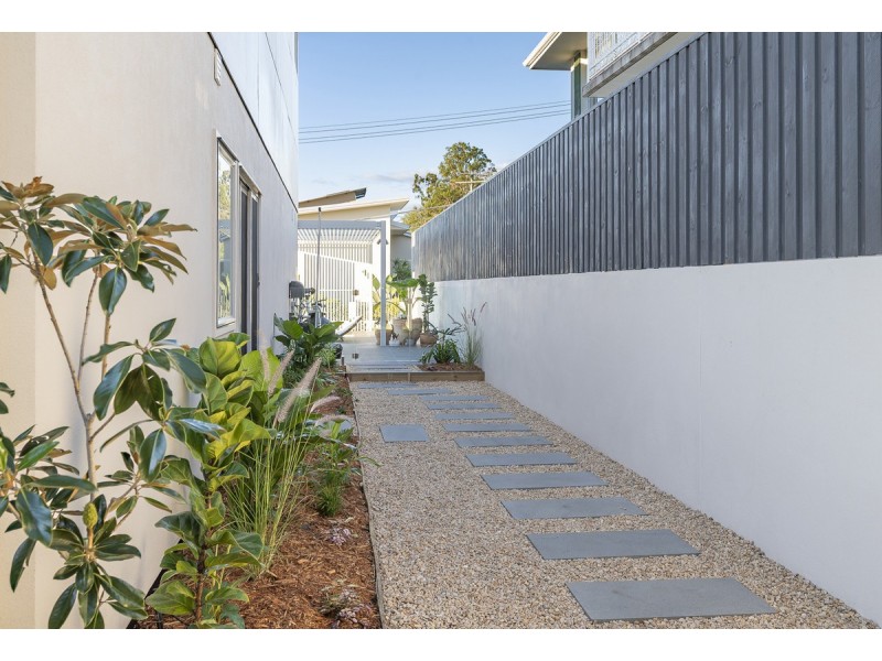 5 Harbut Street, Holland Park West QLD 4121