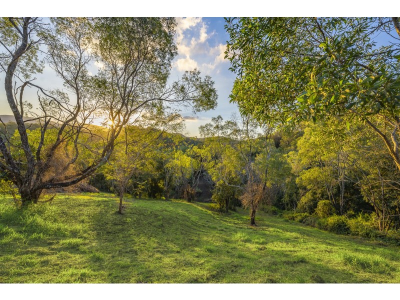 311 Herron Road, Pullenvale QLD 4069