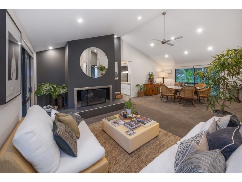 311 Herron Road, Pullenvale QLD 4069