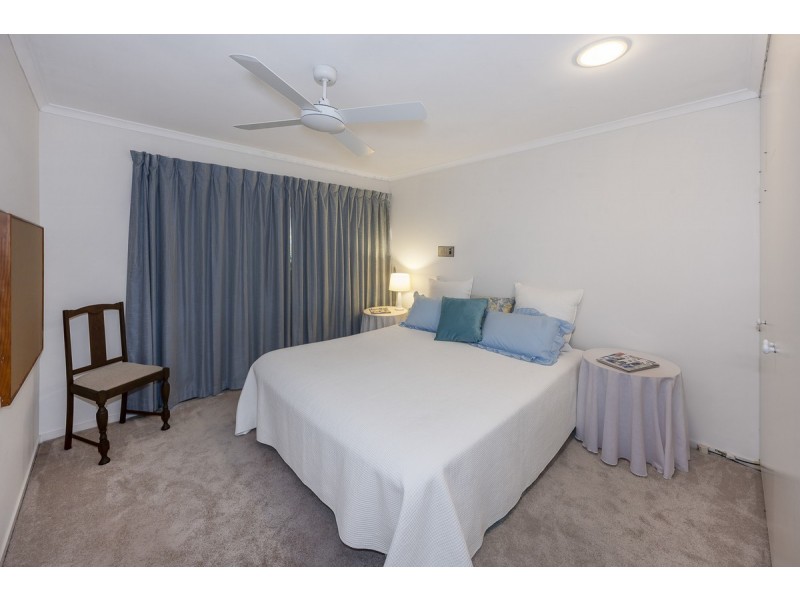 17 Glencairn Avenue, Indooroopilly QLD 4068
