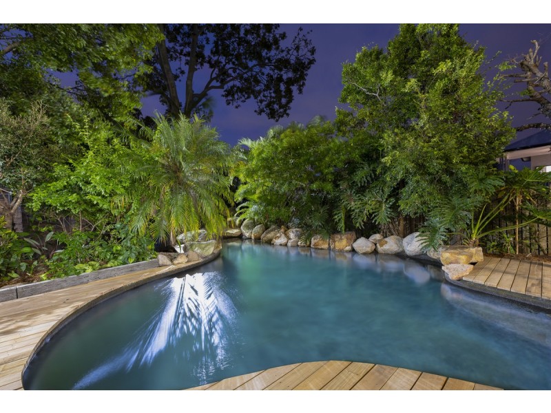 67 Lockerbie Street, Kangaroo Point QLD 4169
