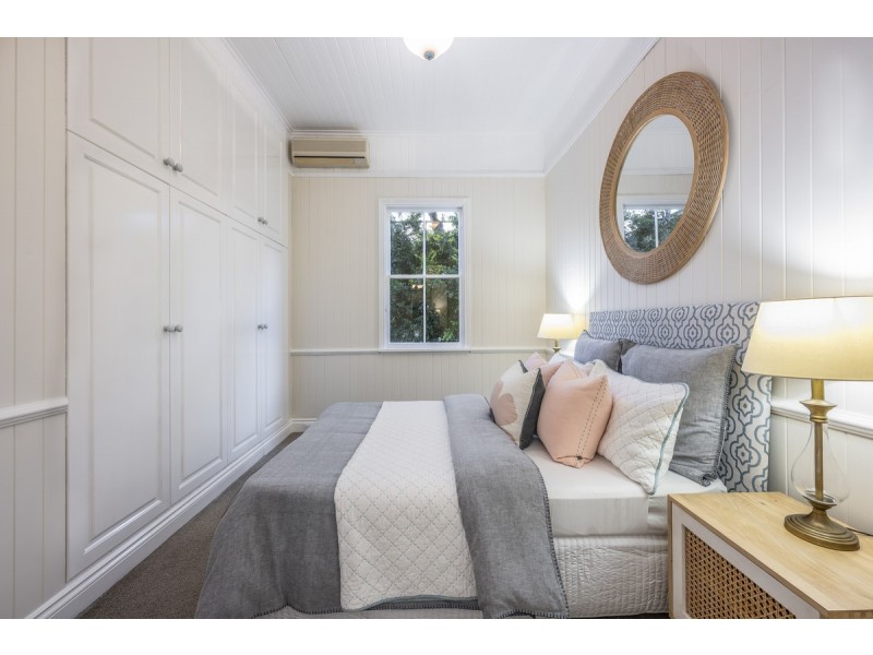 67 Lockerbie Street, Kangaroo Point QLD 4169