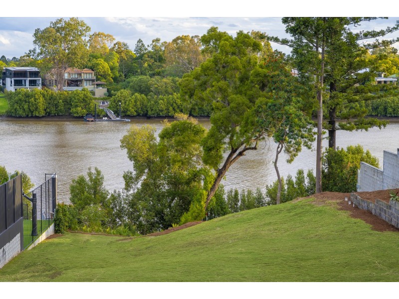 41 Ivy Street, Indooroopilly QLD 4068