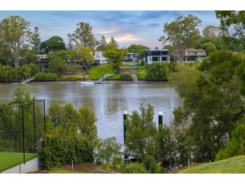 41 Ivy Street, Indooroopilly QLD 4068