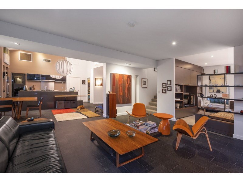 37 Saint James Street, Highgate Hill QLD 4101