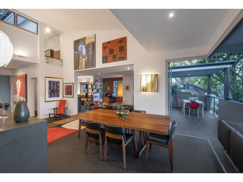 37 Saint James Street, Highgate Hill QLD 4101