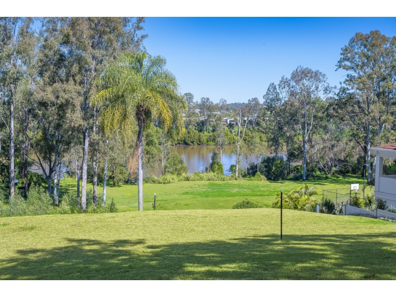 53 Robertson Place, Fig Tree Pocket QLD 4069