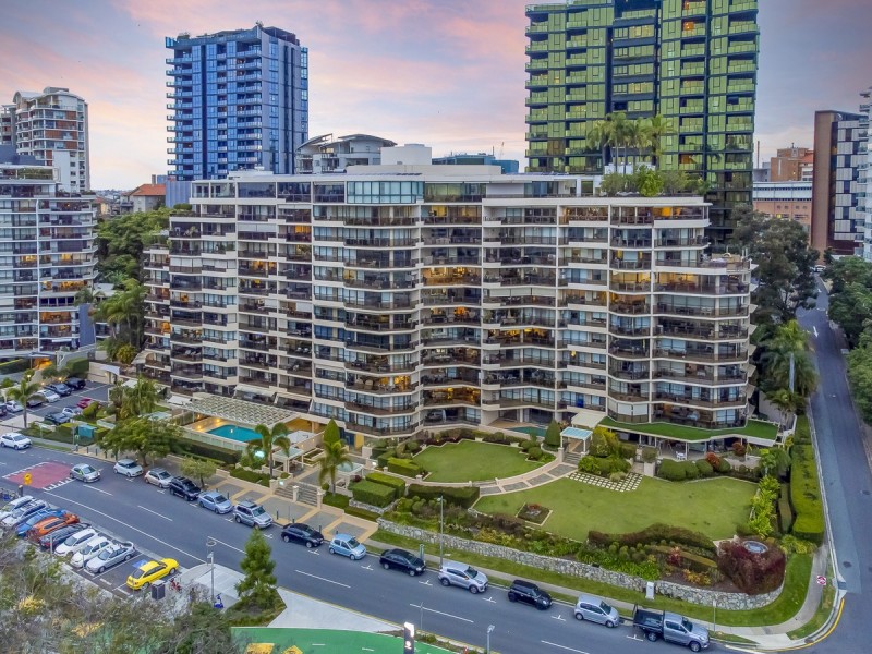 11/10 Lower River Terrace, South Brisbane QLD 4101