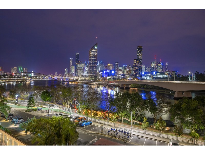 11/10 Lower River Terrace, South Brisbane QLD 4101