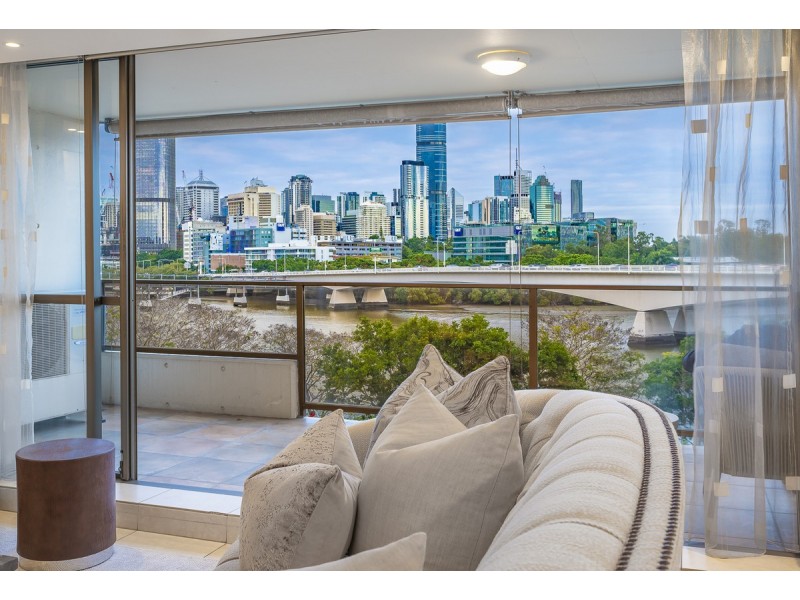 11/10 Lower River Terrace, South Brisbane QLD 4101