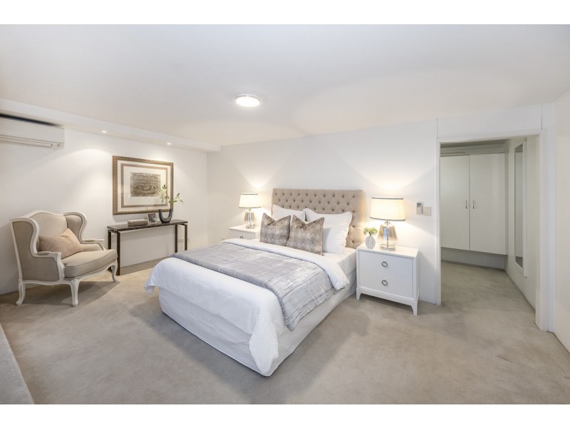 11/10 Lower River Terrace, South Brisbane QLD 4101