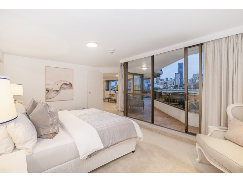 11/10 Lower River Terrace, South Brisbane QLD 4101