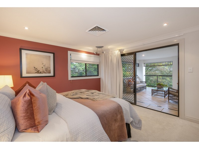 34 Fairway Place, Carindale QLD 4152