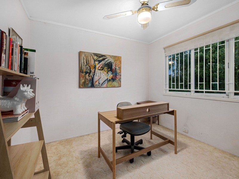 37 Wongabel Street, Kenmore QLD 4069