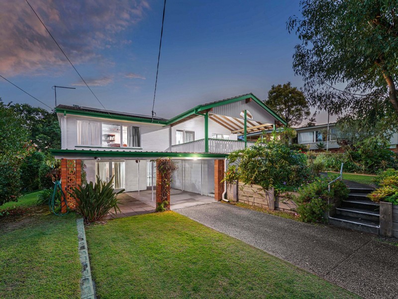 37 Wongabel Street, Kenmore QLD 4069