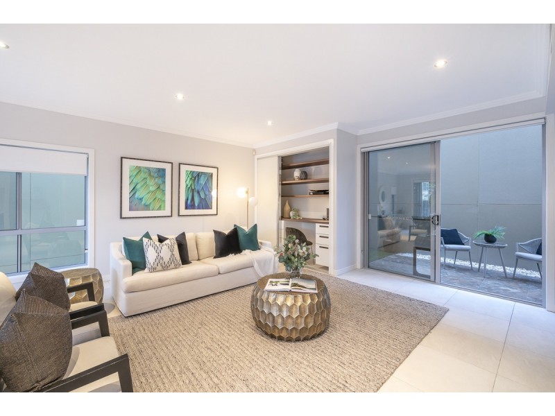 393 Indooroopilly Road, Indooroopilly QLD 4068