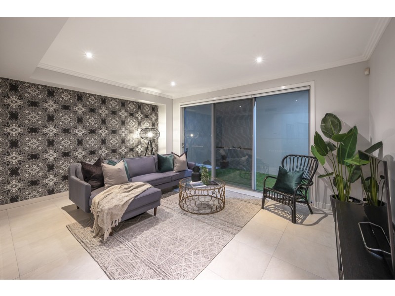 393 Indooroopilly Road, Indooroopilly QLD 4068