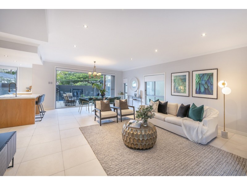 393 Indooroopilly Road, Indooroopilly QLD 4068