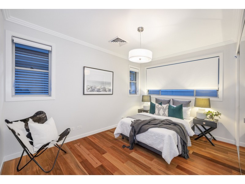 393 Indooroopilly Road, Indooroopilly QLD 4068