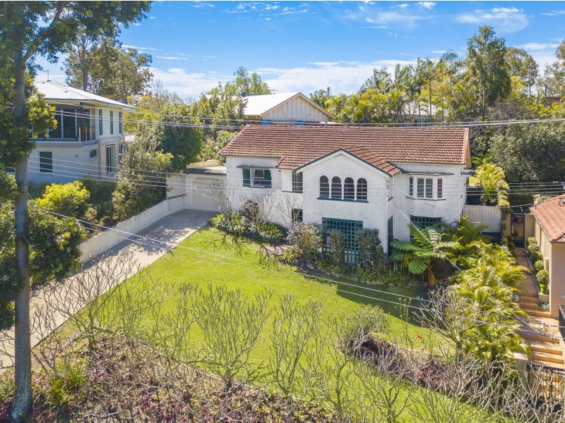 8 Ivy Street, Indooroopilly QLD 4068