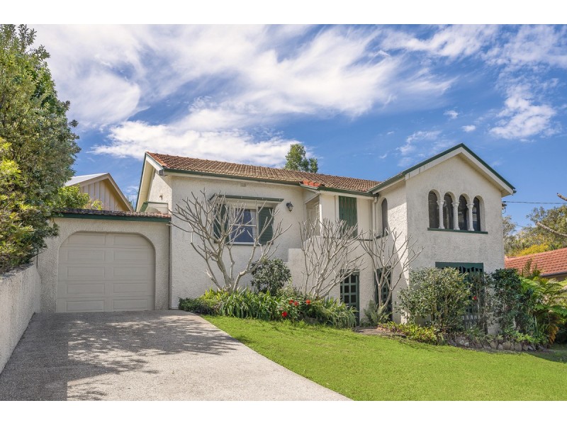 8 Ivy Street, Indooroopilly QLD 4068