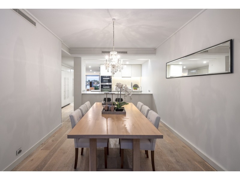 1141/22 Refinery Parade, New Farm QLD 4005