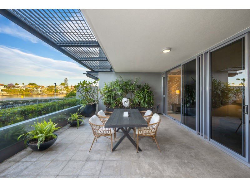 1141/22 Refinery Parade, New Farm QLD 4005